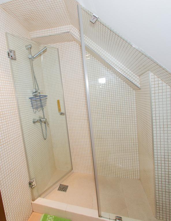 Apartamentos Madrid Centro Bagian luar foto