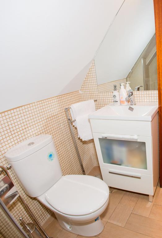Apartamentos Madrid Centro Bagian luar foto